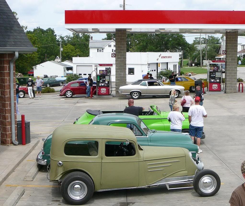 LOTS OF PICS from the annual Hot Rods & Handlebars Cruise Super Coupe